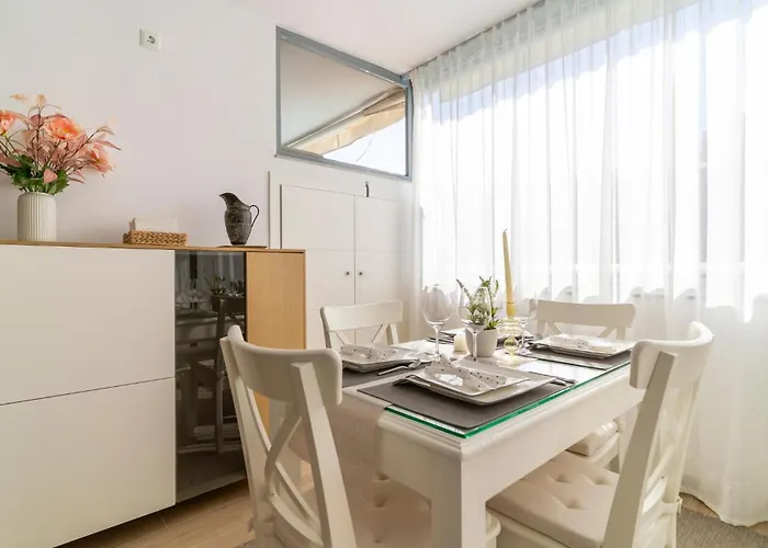 In With Wifi Fuengirola